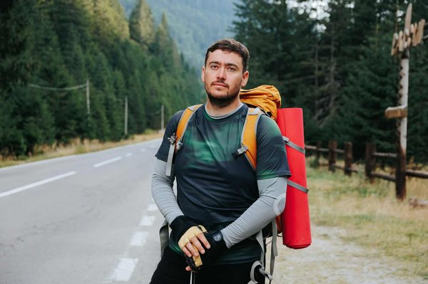 Comment organiser une expédition pour observer les gorilles de montagne au Rwanda ?